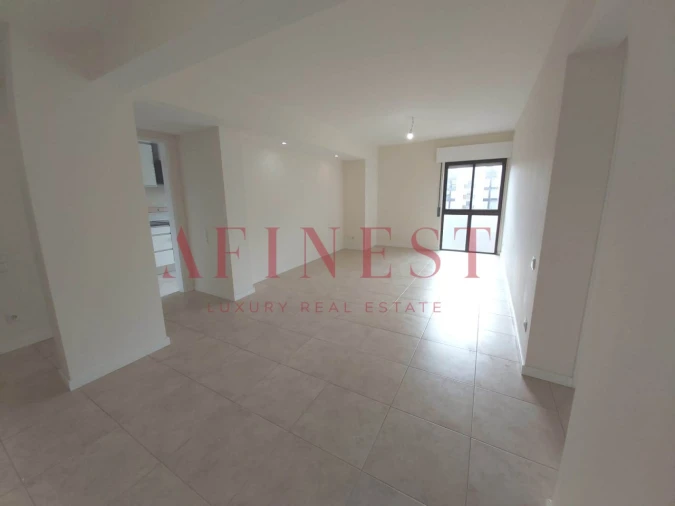 Apartamento T2 para Venda em Algueirão-Mem Martins Foto 6