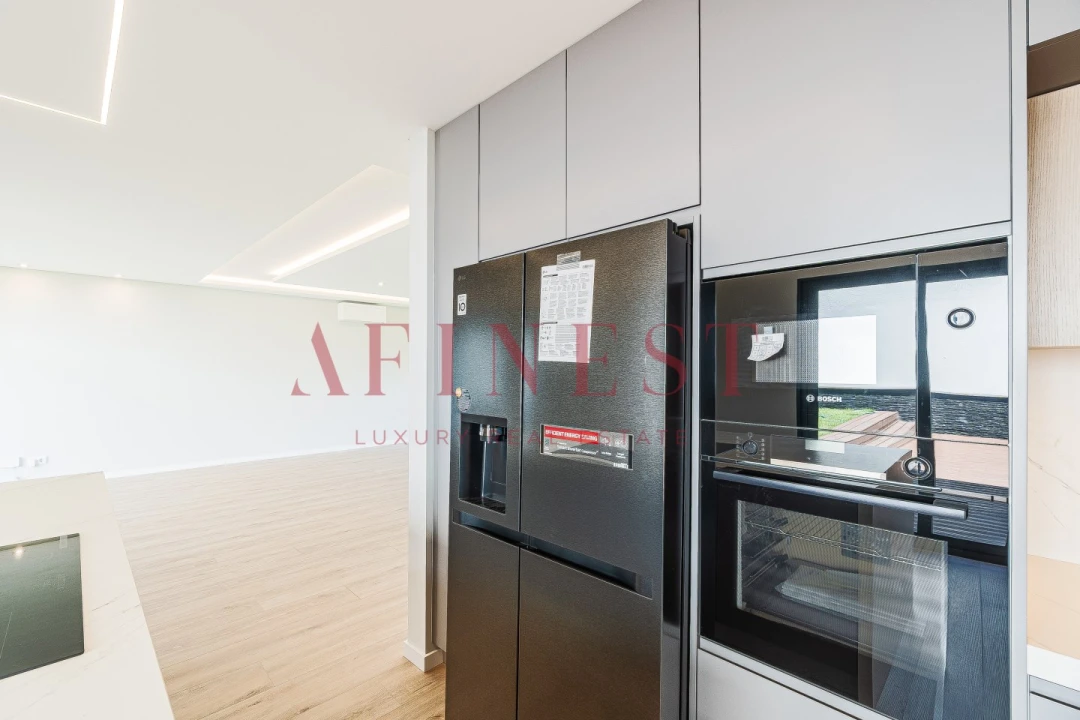 Moradia T4 para Venda em Carcavelos e Parede Foto 20