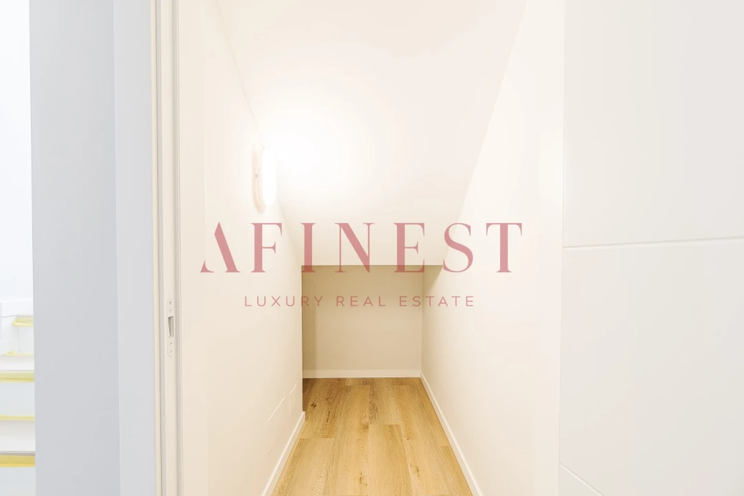 Moradia T4 para Venda em Carcavelos e Parede Foto 29