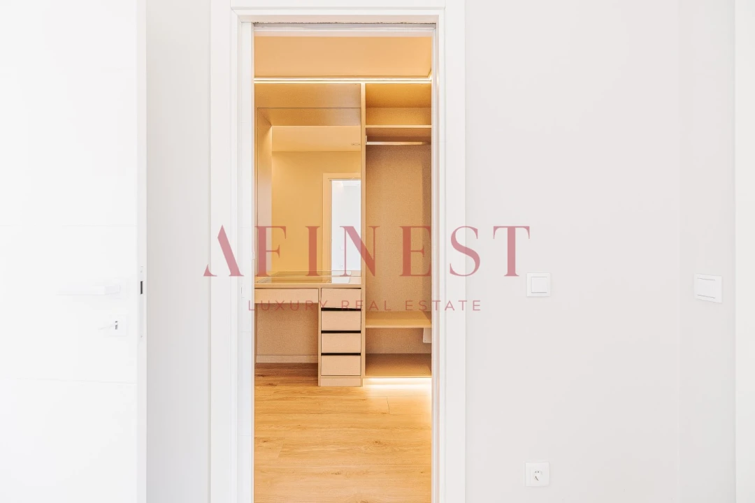 Moradia T4 para Venda em Carcavelos e Parede Foto 36