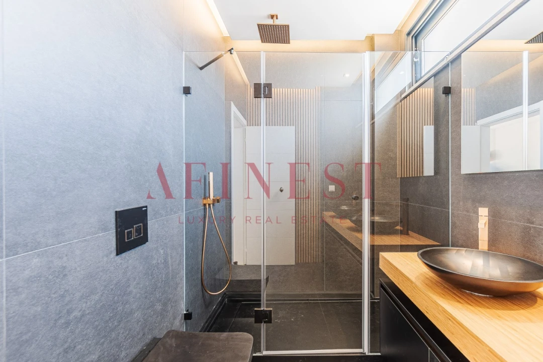 Moradia T4 para Venda em Carcavelos e Parede Foto 40