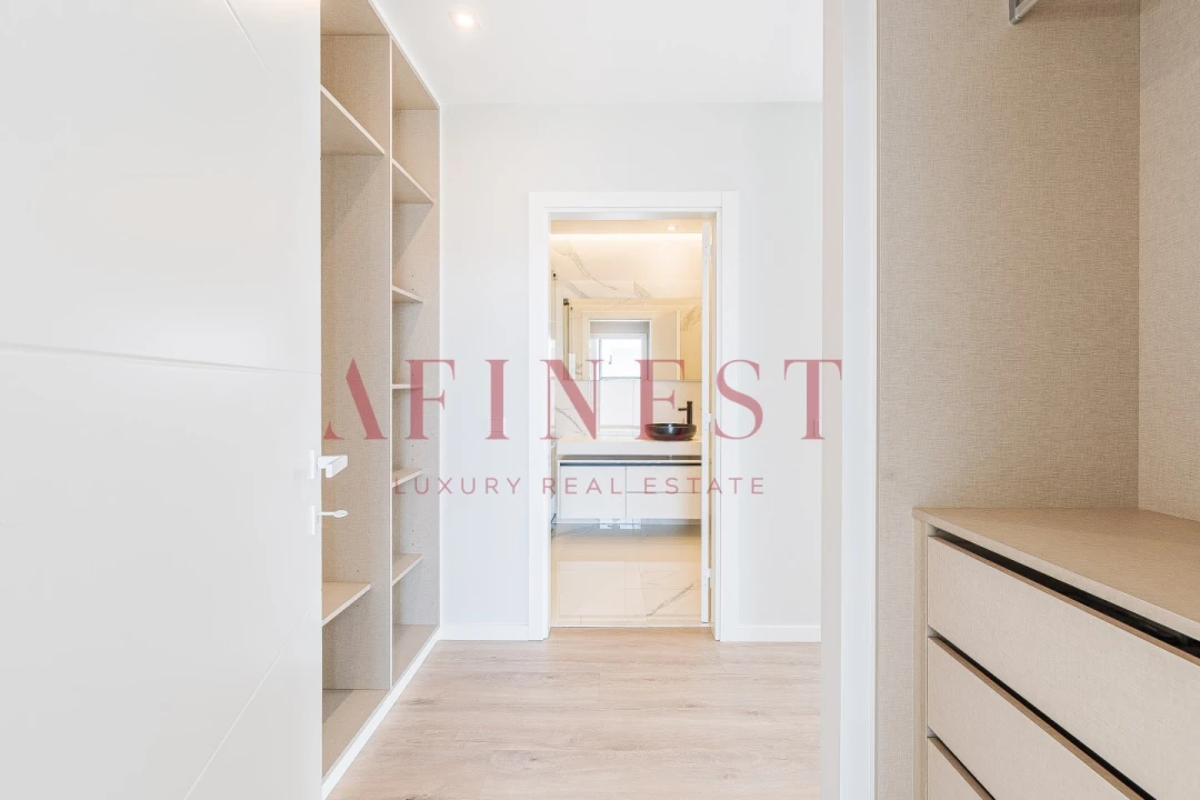 Moradia T4 para Venda em Carcavelos e Parede Foto 57