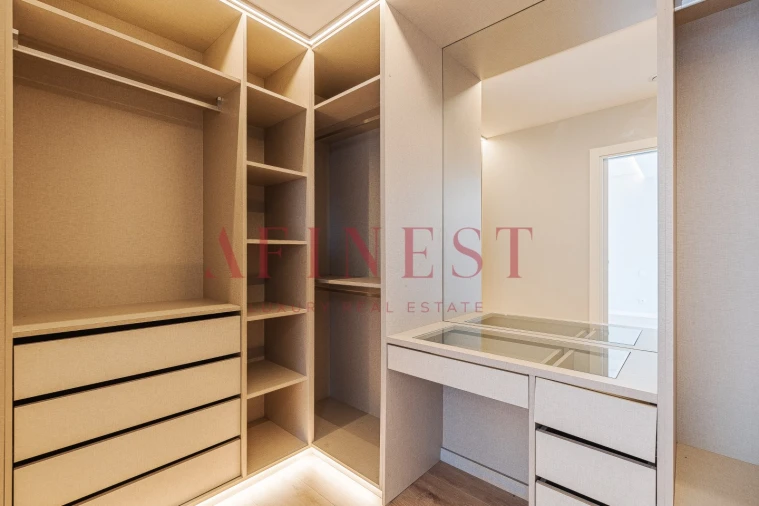 Moradia T4 para Venda em Carcavelos e Parede Foto 37