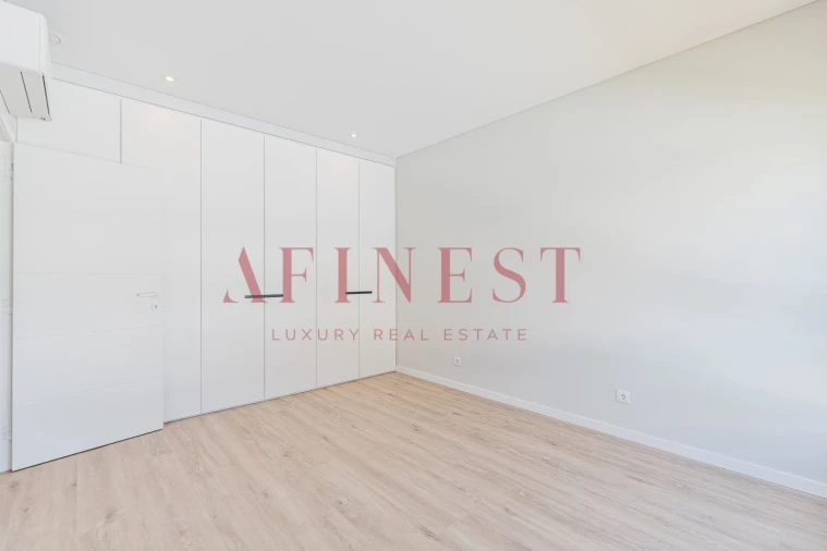 Moradia T4 para Venda em Carcavelos e Parede Foto 46