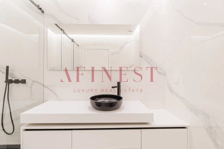 Moradia T4 para Venda em Carcavelos e Parede Foto 64