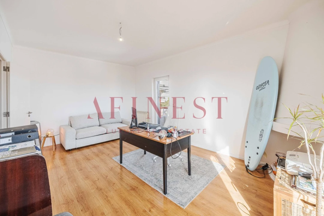 Moradia T4 para Venda em Porto Salvo Foto 57