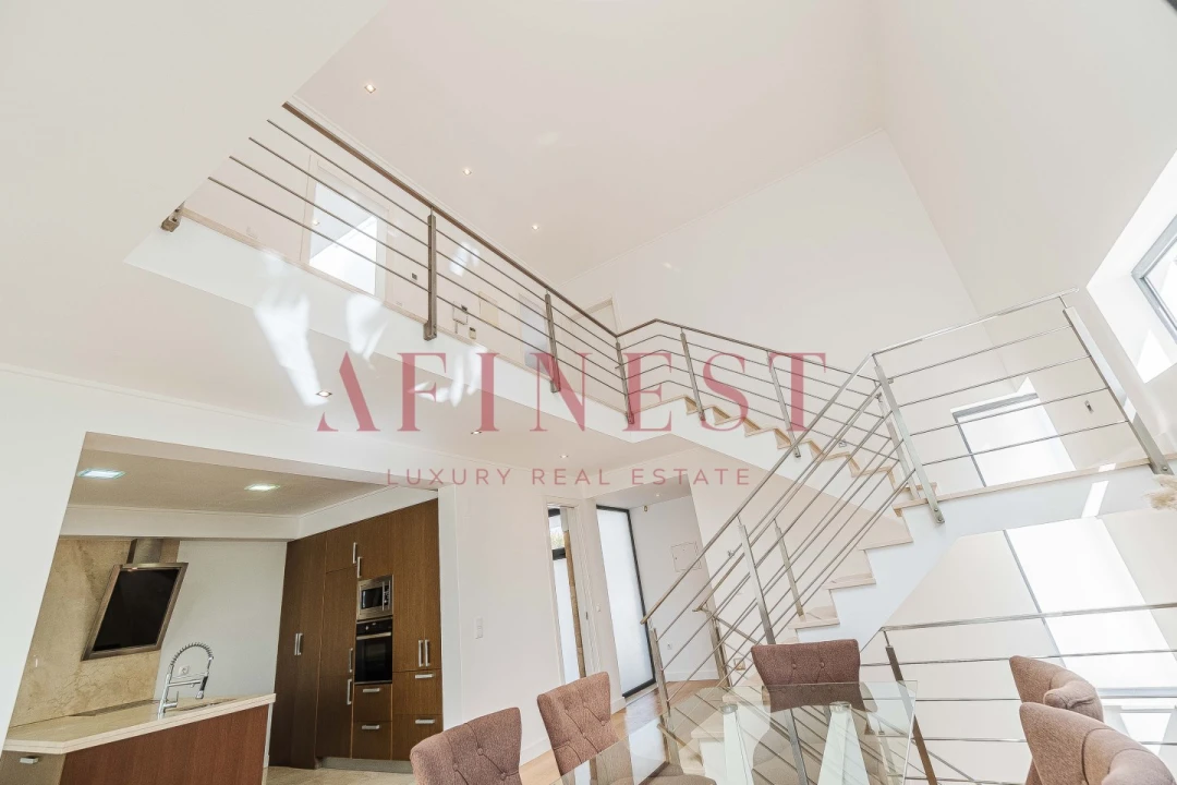 Moradia T4 para Venda em Corroios Foto 20