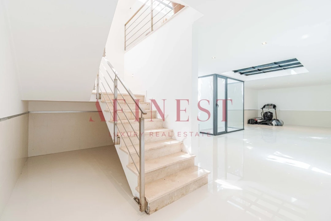 Moradia T4 para Venda em Corroios Foto 25