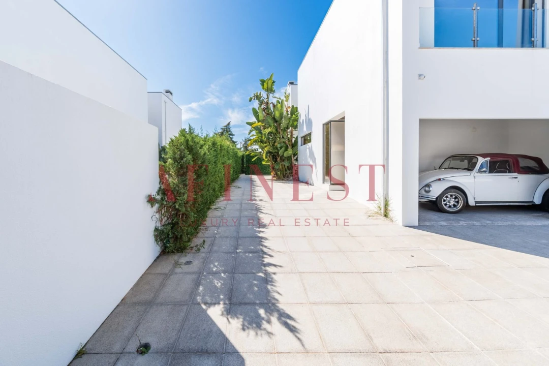 Moradia T4 para Venda em Corroios Foto 79