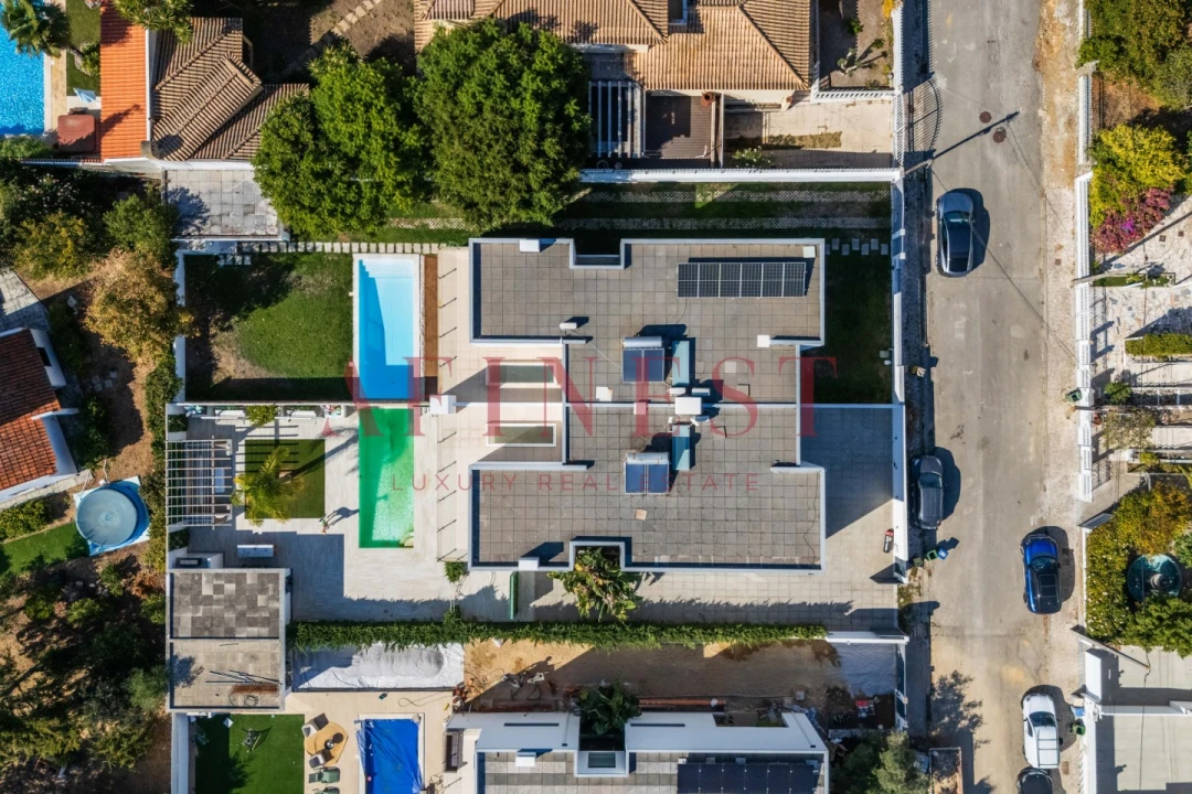 Moradia T4 para Venda em Corroios Foto 85