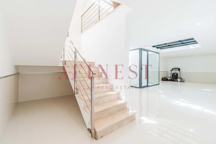 Moradia T4 para Venda em Corroios Foto 25