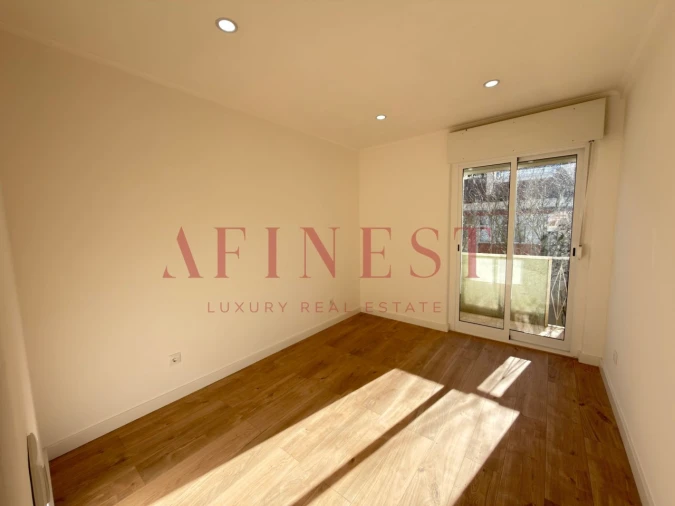 Apartamento T4 para Venda em Águas Livres Foto 6