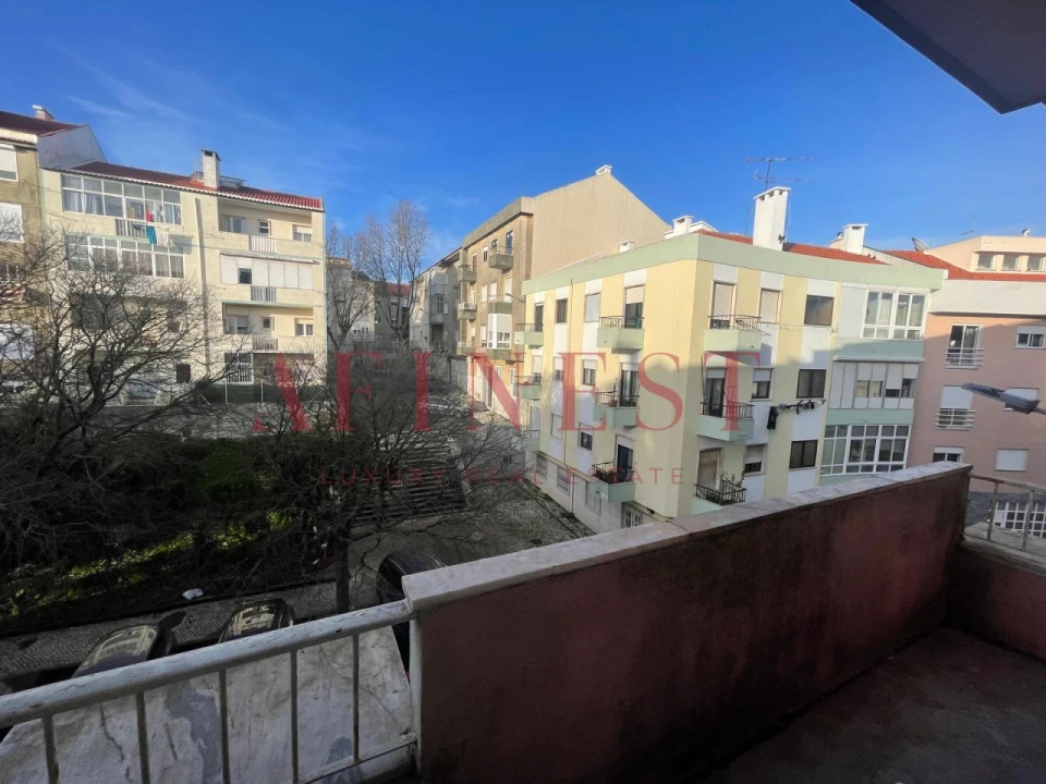 Apartamento T3 para Venda em Falagueira-Venda Nova Foto 3