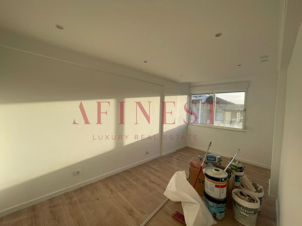 Apartamento T2 para Venda em Mina de Água Foto 4