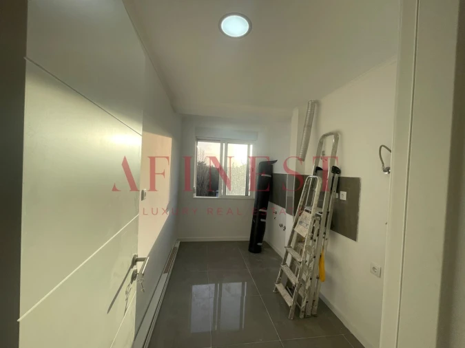 Apartamento T2 para Venda em Mina de Água Foto 3