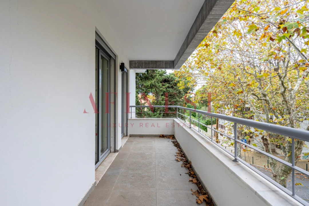 Apartamento T3 para Venda em Carcavelos e Parede Foto 5