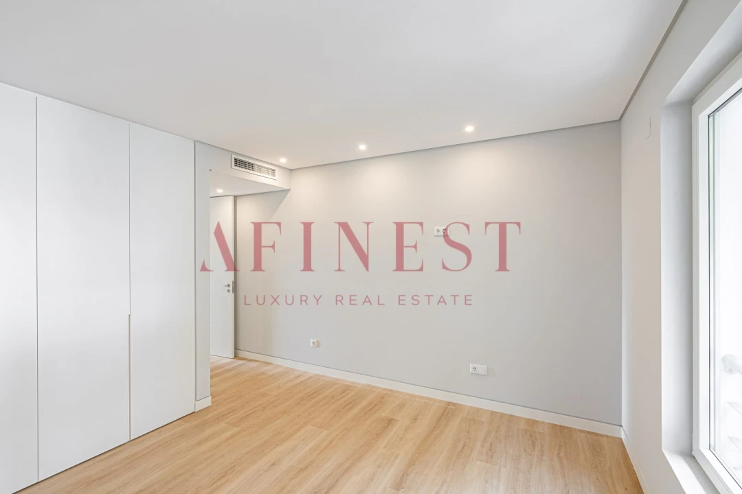 Apartamento T3 para Venda em Carcavelos e Parede Foto 33