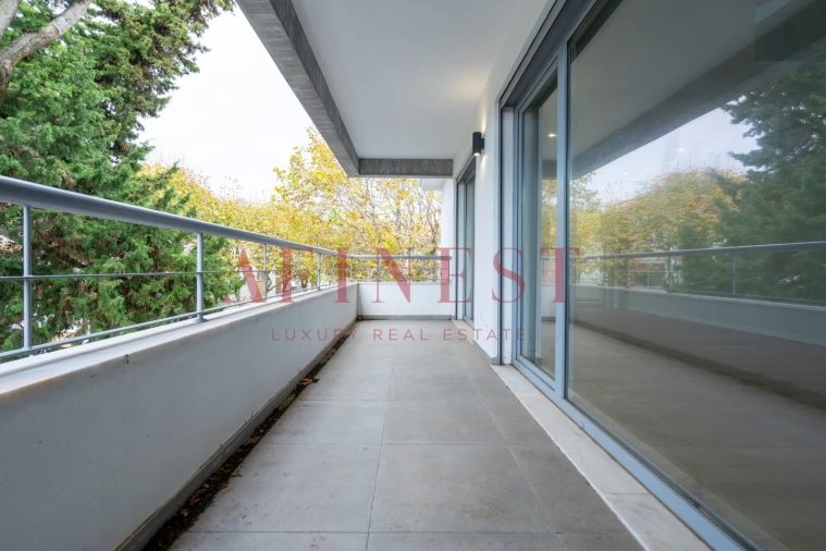 Apartamento T3 para Venda em Carcavelos e Parede Foto 9