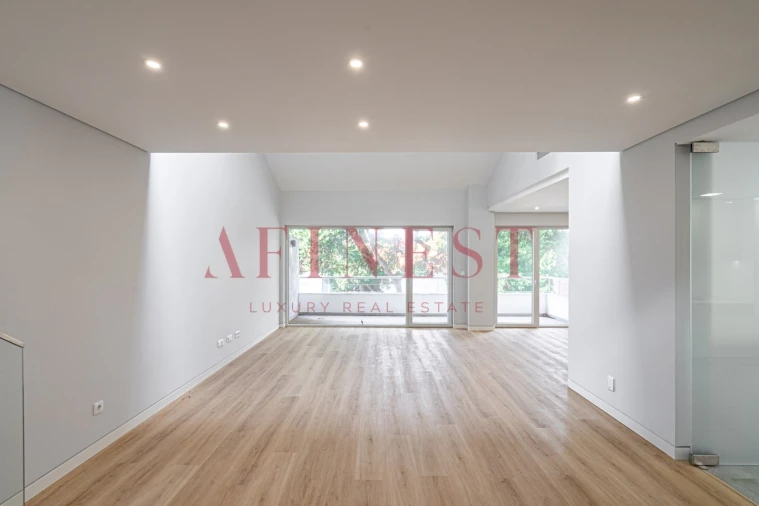 Apartamento T3 para Venda em Carcavelos e Parede Foto 11