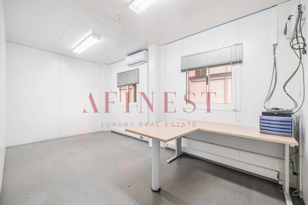 Armazém para Arrendamento em Santa Maria e São Miguel, São Martinho, São Pedro Penaferrim Foto 11