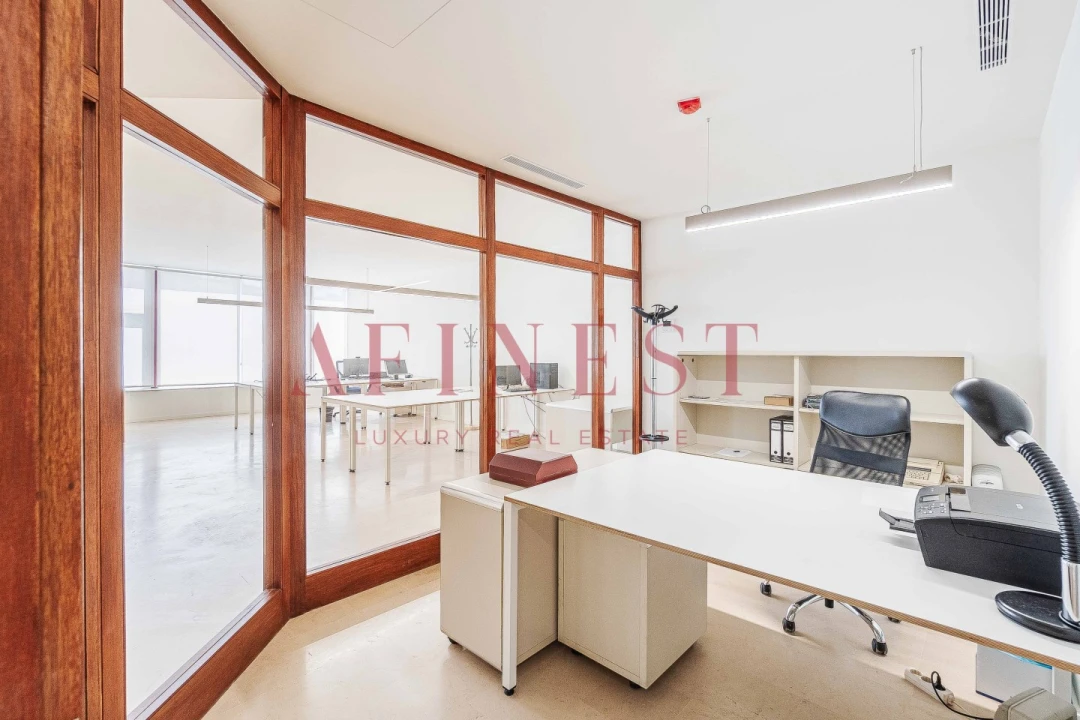 Loja para Arrendamento em Areeiro Foto 15