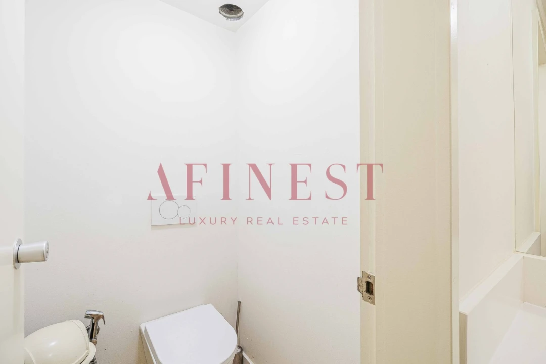 Loja para Arrendamento em Areeiro Foto 29