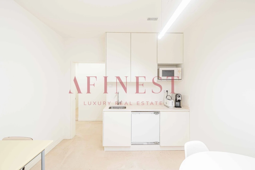 Loja para Arrendamento em Areeiro Foto 34