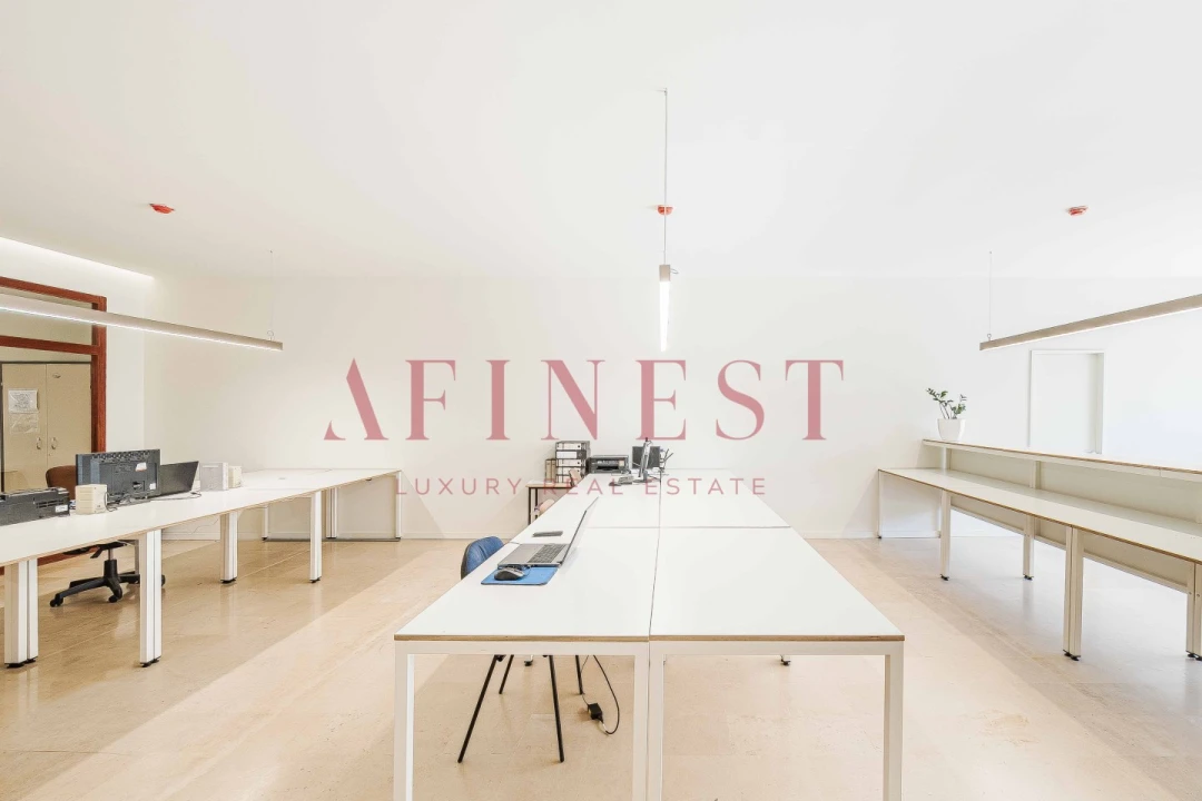 Loja para Arrendamento em Areeiro Foto 40