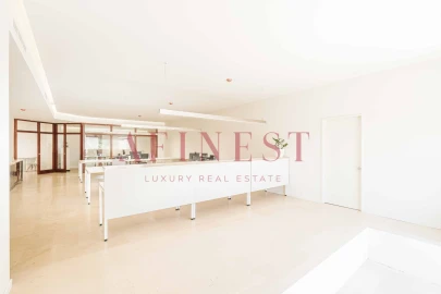 Loja para Arrendamento em Areeiro