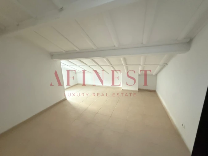 Moradia T5 para Venda em Charneca de Caparica e Sobreda Foto 12