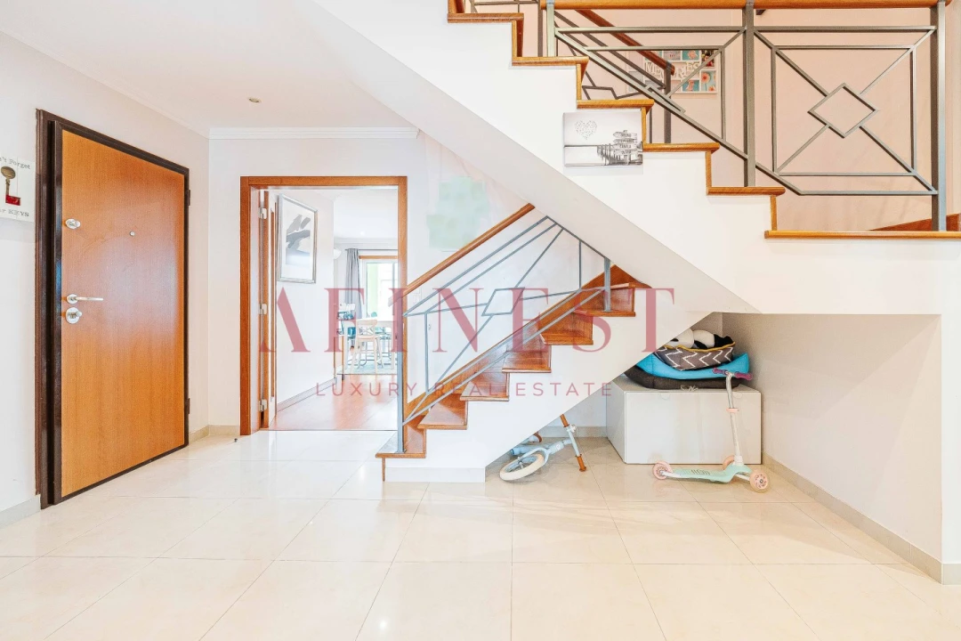 Apartamento T4 para Venda em Alcochete Foto 22