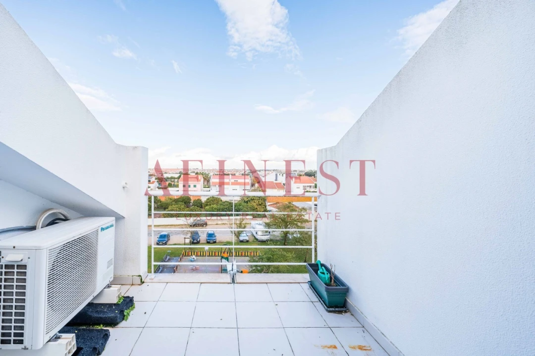 Apartamento T4 para Venda em Alcochete Foto 27