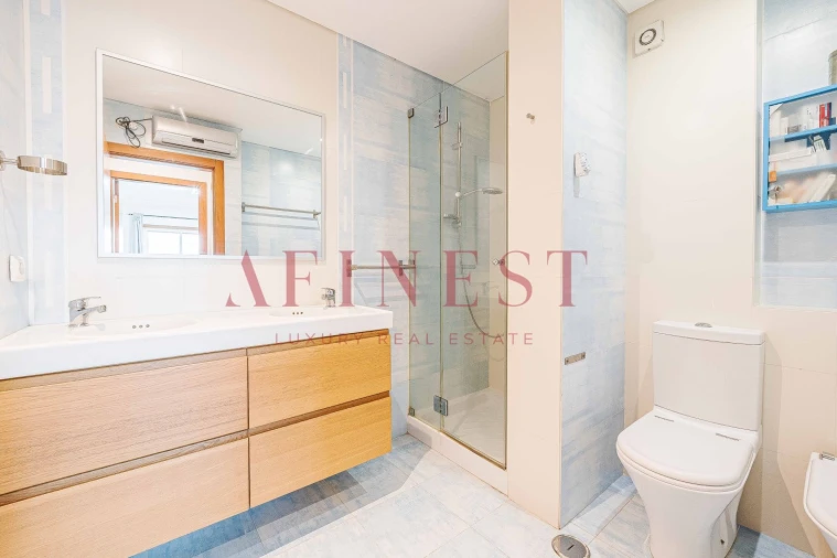 Apartamento T4 para Venda em Alcochete Foto 59