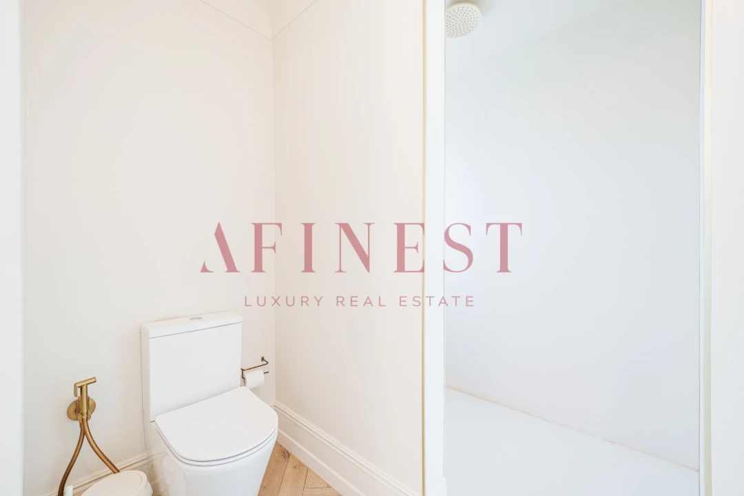 Moradia T5 para Venda em Santa Maria e São Miguel, São Martinho, São Pedro Penaferrim Foto 58