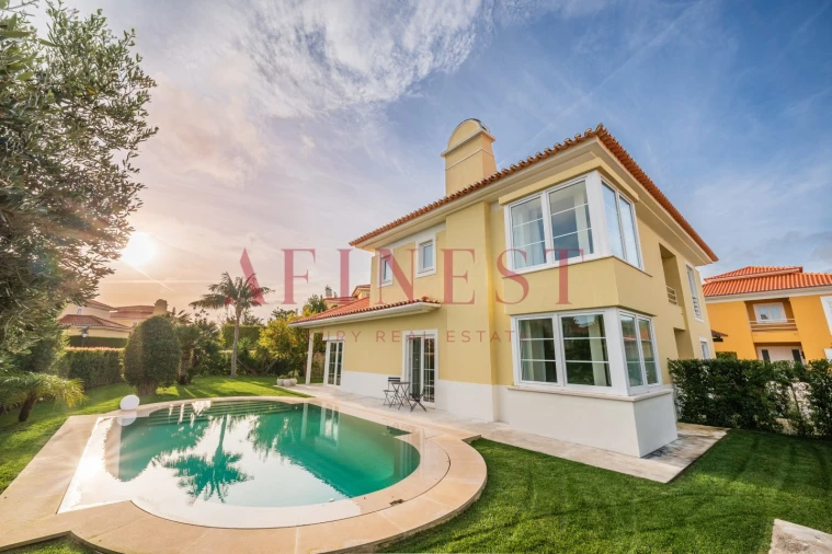 Moradia T5 para Venda em Santa Maria e São Miguel, São Martinho, São Pedro Penaferrim Foto 2