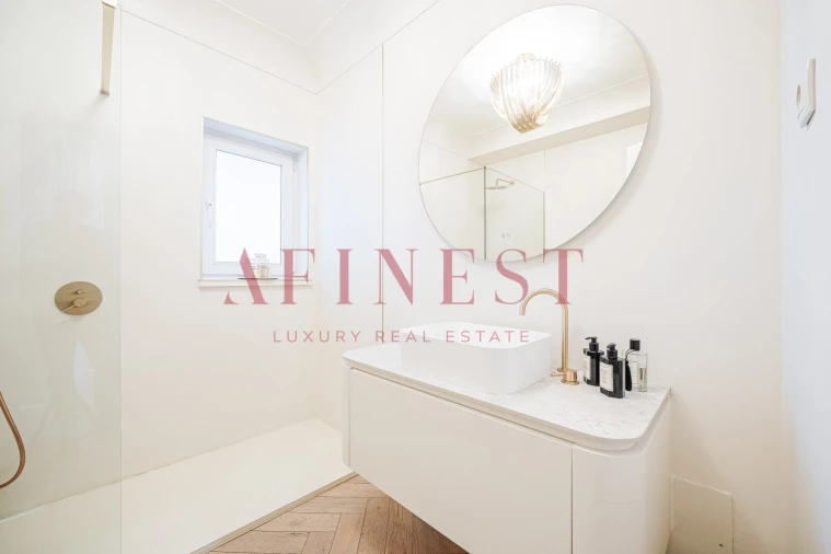 Moradia T5 para Venda em Santa Maria e São Miguel, São Martinho, São Pedro Penaferrim Foto 81