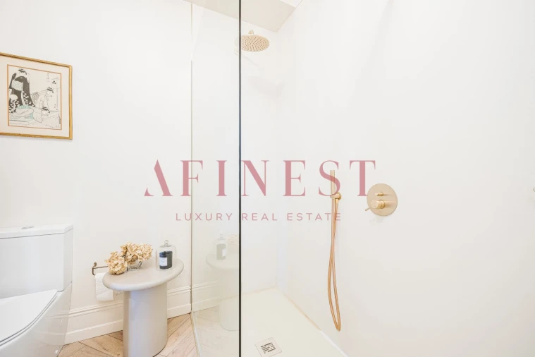 Moradia T5 para Venda em Santa Maria e São Miguel, São Martinho, São Pedro Penaferrim Foto 83