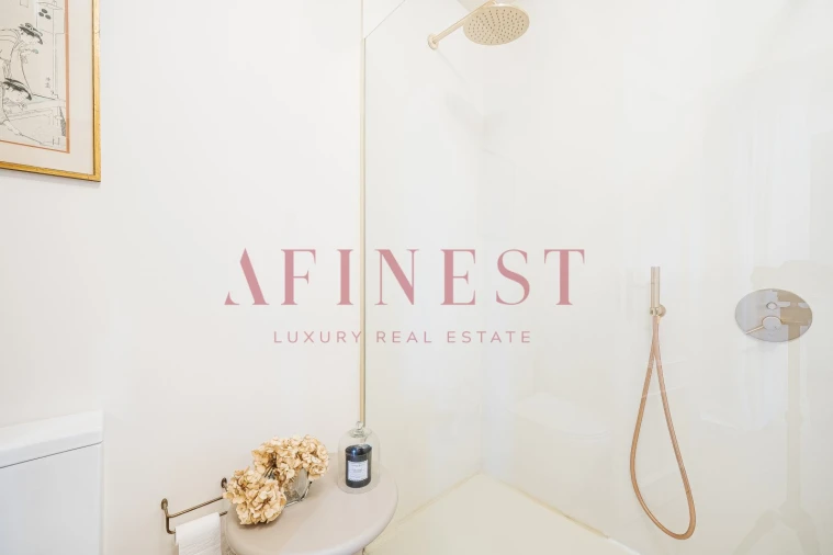 Moradia T5 para Venda em Santa Maria e São Miguel, São Martinho, São Pedro Penaferrim Foto 84