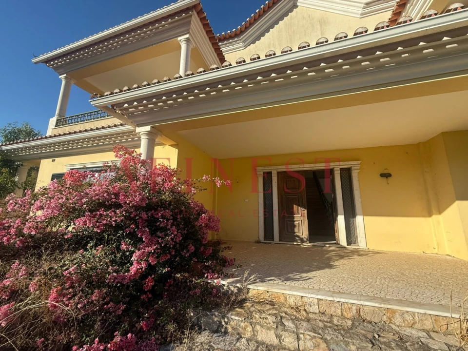 Moradia T7 para Venda em Bucelas Foto 58