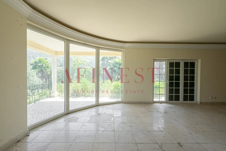 Moradia T7 para Venda em Bucelas Foto 12