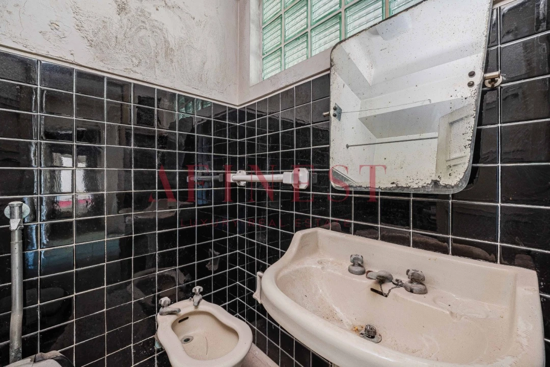 Apartamento T9 para Venda em Arroios Foto 45