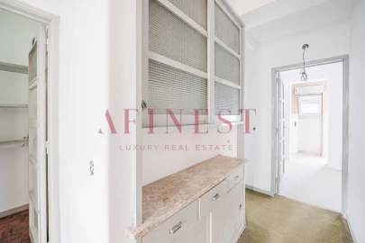 Apartamento T9 para Venda em Arroios