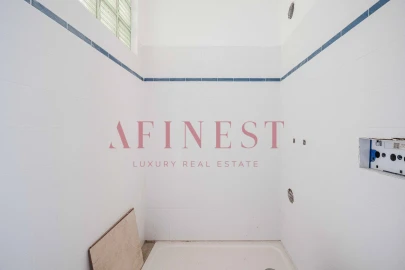 Apartamento T9 para Venda em Arroios