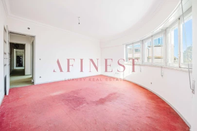 Apartamento T9 para Venda em Arroios
