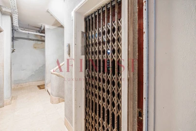 Apartamento T9 para Venda em Arroios