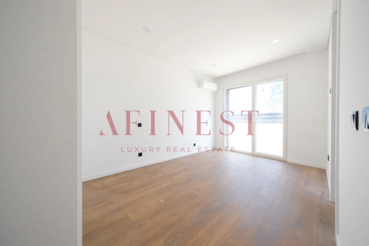 Moradia T3 para Venda em Quinta do Anjo Foto 11