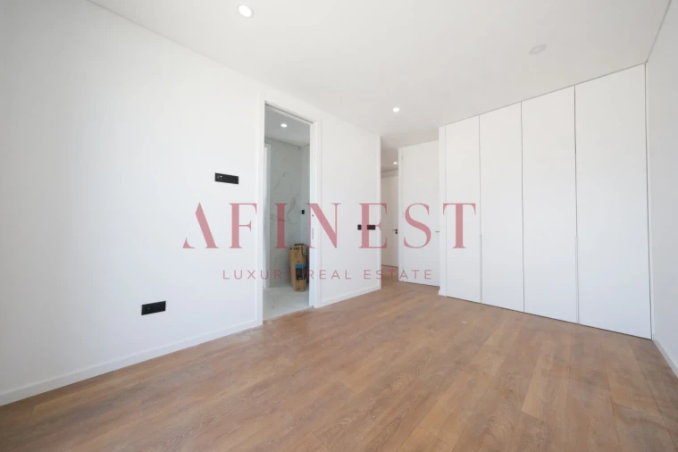 Moradia T3 para Venda em Quinta do Anjo Foto 12