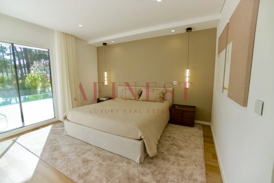 Moradia T5 para Venda em Charneca de Caparica e Sobreda Foto 29