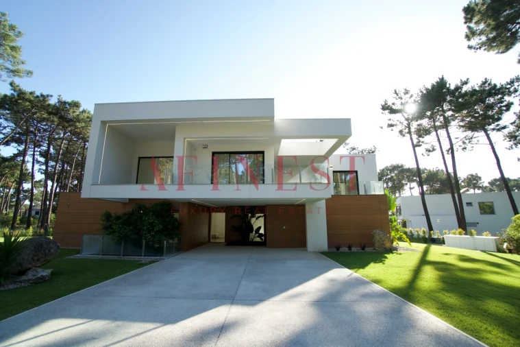 Moradia T5 para Venda em Charneca de Caparica e Sobreda Foto 5