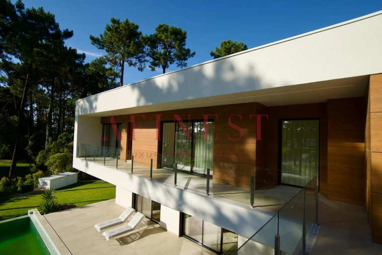 Moradia T5 para Venda em Charneca de Caparica e Sobreda Foto 38